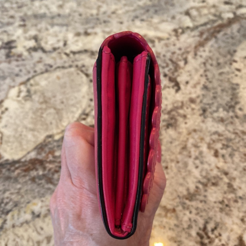 KATE SPADE WALLET - Picture 11 of 11